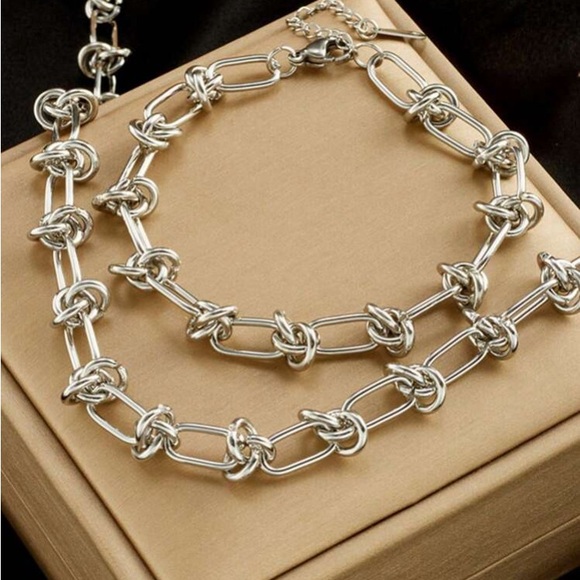 COPY - 2pcs/Set Fashionable Stainless Steel Knotted Bracelet And Necklace, Heav… - Picture 2 of 6